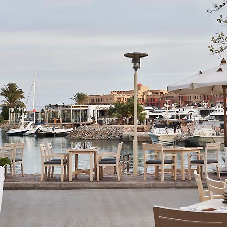 Captain'S Inn Hotel Hurghada Bagian luar foto