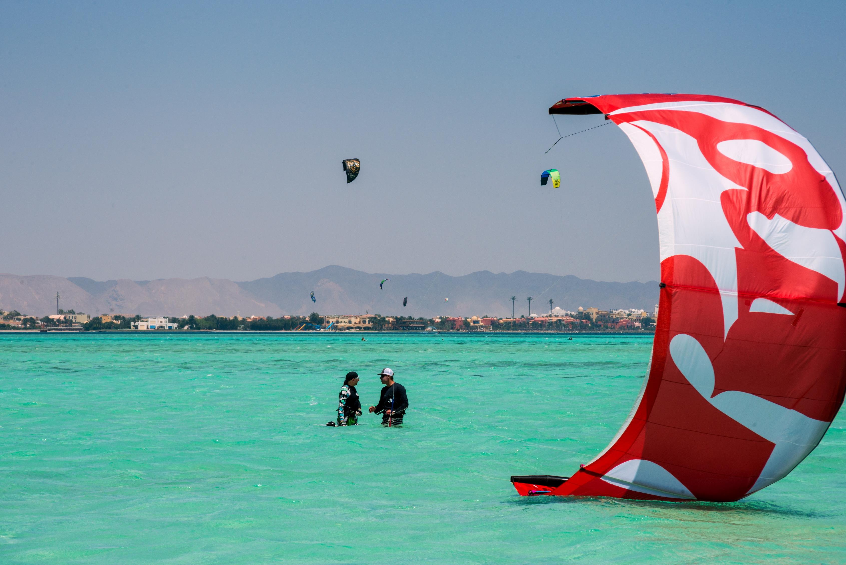 Captain'S Inn Hotel Hurghada Bagian luar foto