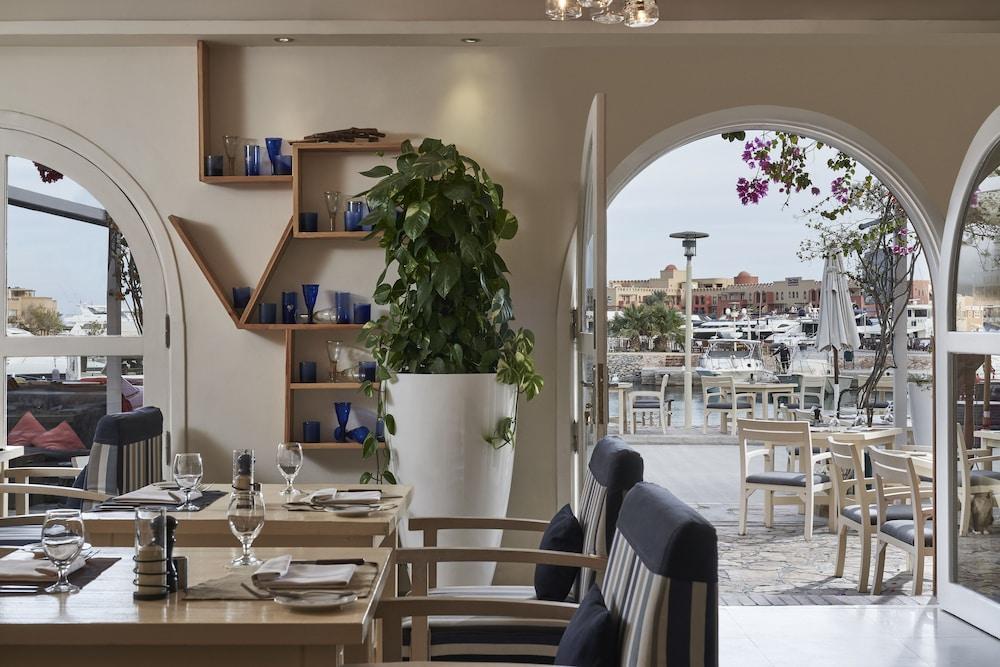 Captain'S Inn Hotel Hurghada Bagian luar foto