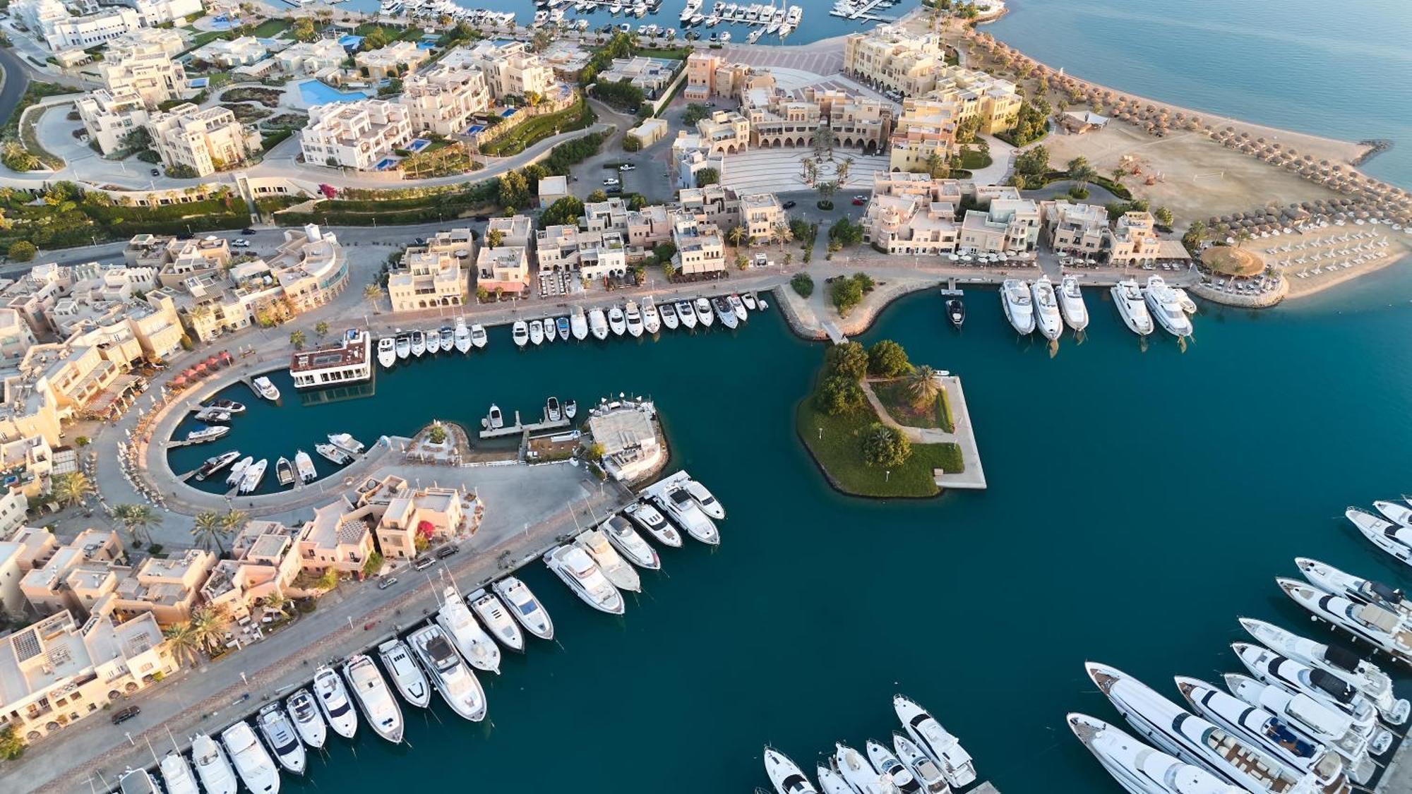 Captain'S Inn Hotel Hurghada Bagian luar foto